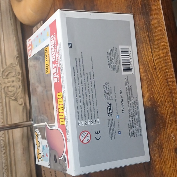 Funko Baby Dumbo Vinyl Figure with Gray and Pink Accents - Picture 7 of 7